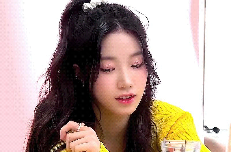 르세라핌 카즈하